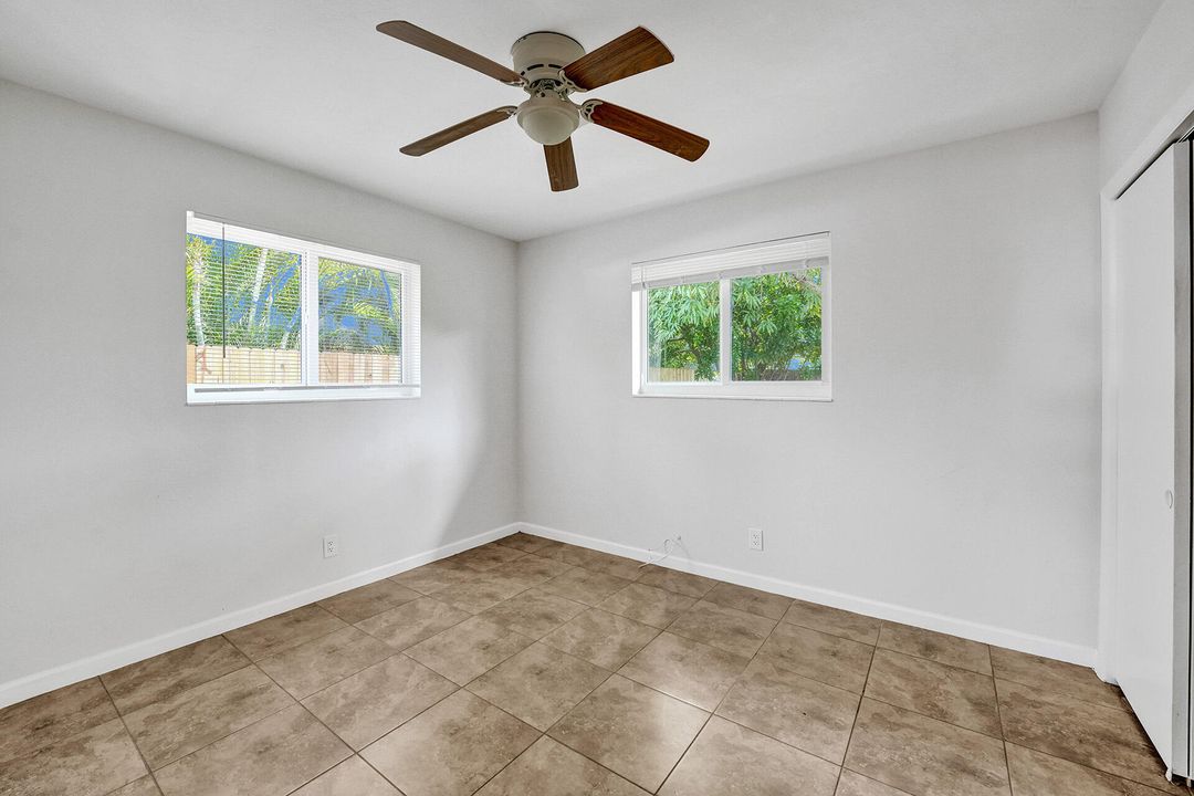 Active With Contract: $3,600 (3 beds, 2 baths, 1131 Square Feet)