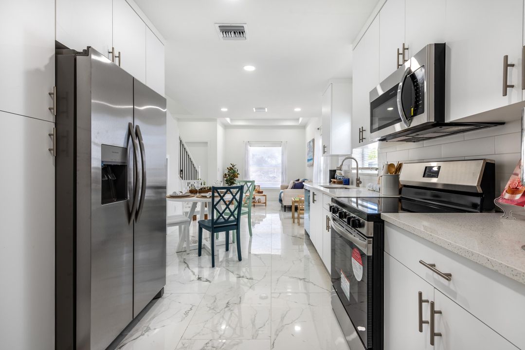 Active With Contract: $449,000 (3 beds, 2 baths, 1234 Square Feet)