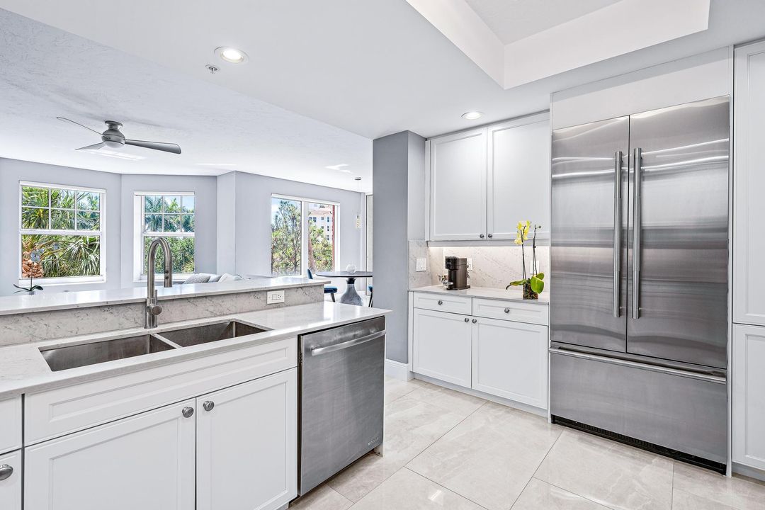 For Sale: $3,200,000 (3 beds, 3 baths, 3057 Square Feet)