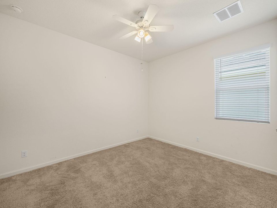 Active With Contract: $2,900 (4 beds, 2 baths, 2034 Square Feet)