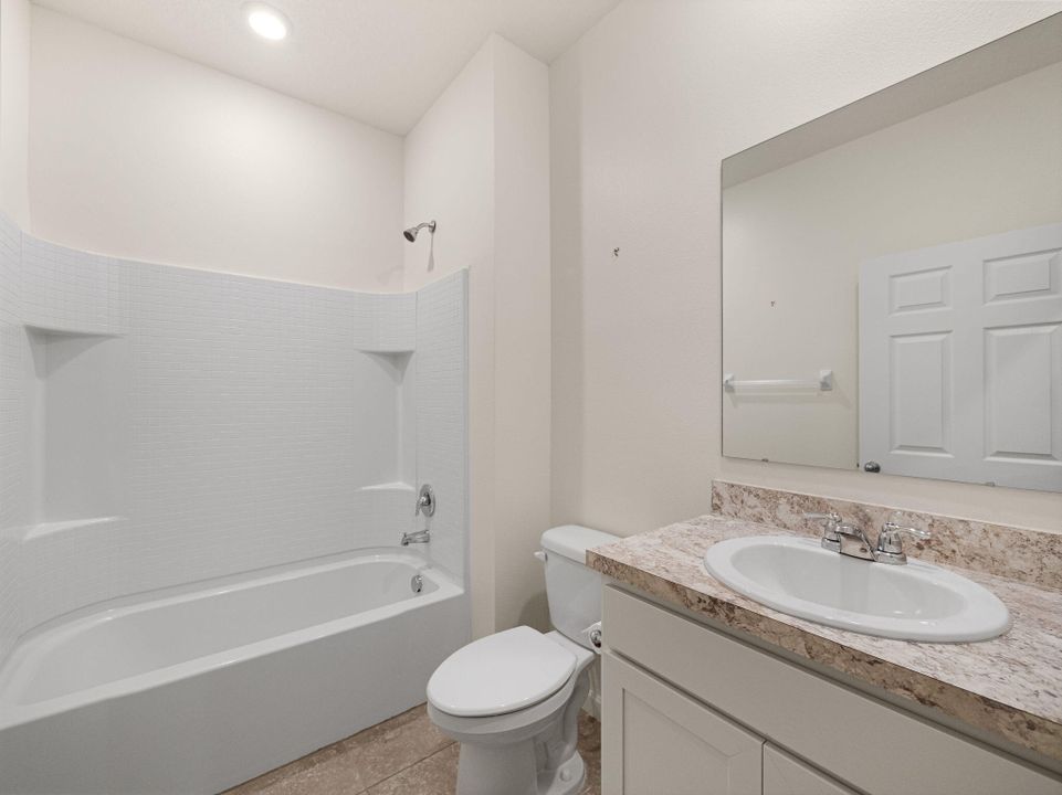 Active With Contract: $2,900 (4 beds, 2 baths, 2034 Square Feet)