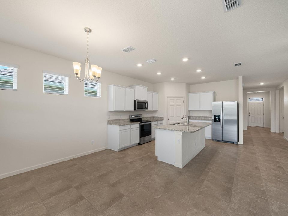 Active With Contract: $2,900 (4 beds, 2 baths, 2034 Square Feet)