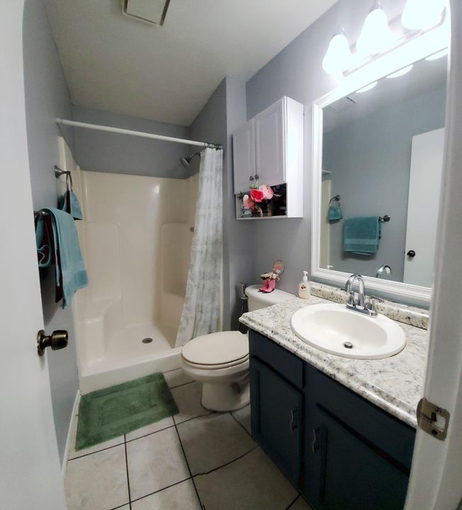 Active With Contract: $329,900 (3 beds, 2 baths, 1268 Square Feet)