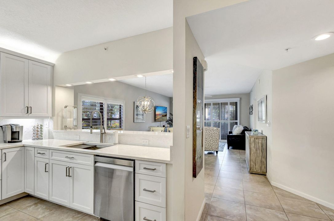 Active With Contract: $3,000 (3 beds, 2 baths, 1446 Square Feet)