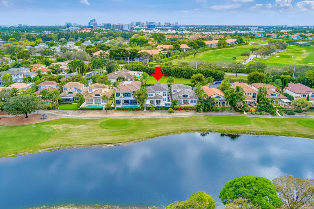 For Sale: $1,495,000 (4 beds, 3 baths, 2967 Square Feet)