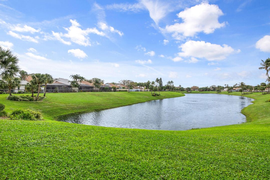 For Sale: $1,400,000 (3 beds, 2 baths, 1889 Square Feet)