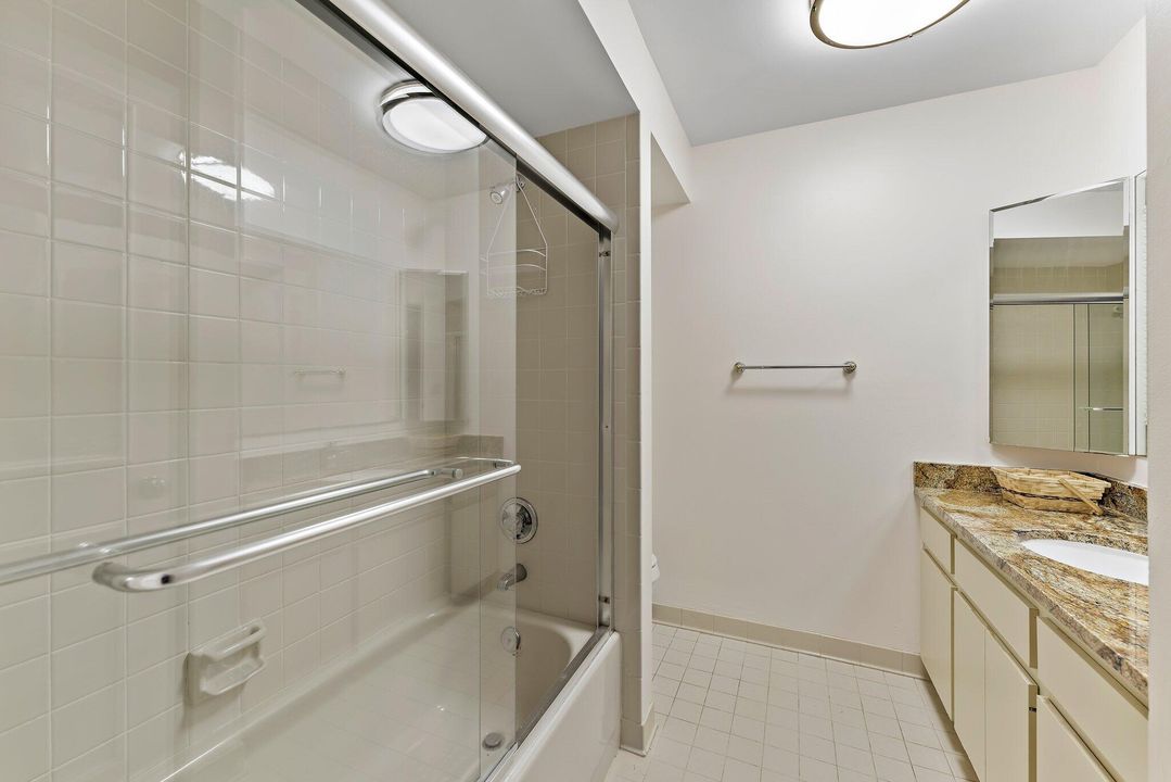 待售: $490,000 (2 贝兹, 2 浴室, 1366 平方英尺)