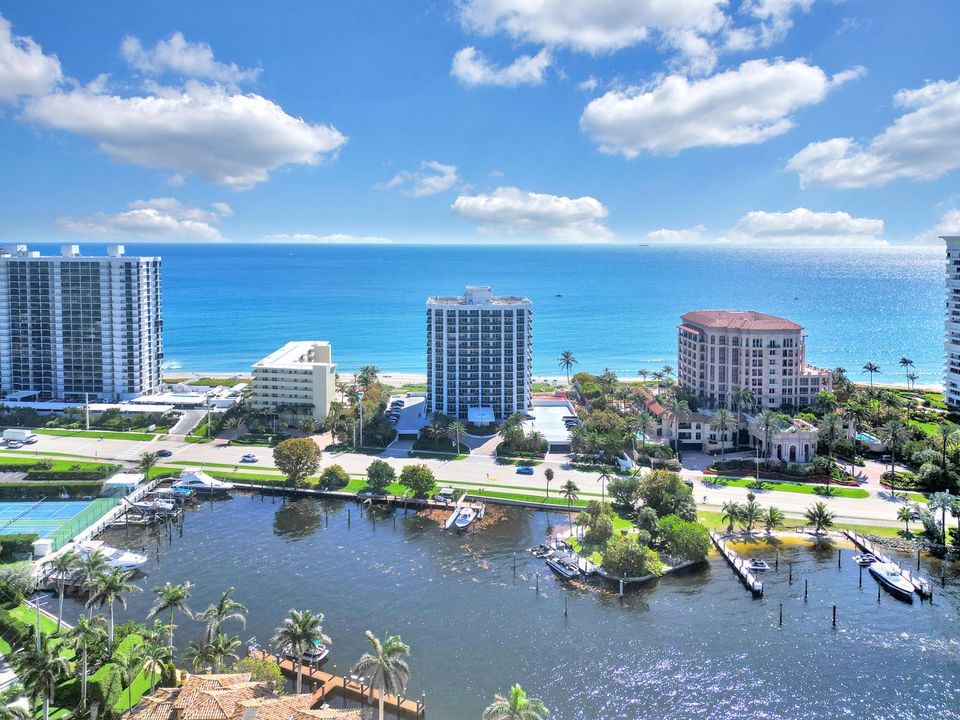 Active With Contract: $3,300,000 (3 beds, 3 baths, 2523 Square Feet)