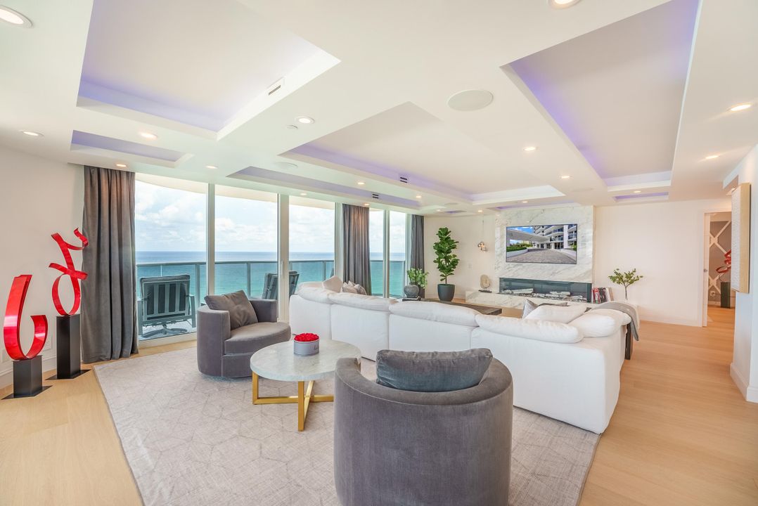 Active With Contract: $3,300,000 (3 beds, 3 baths, 2523 Square Feet)