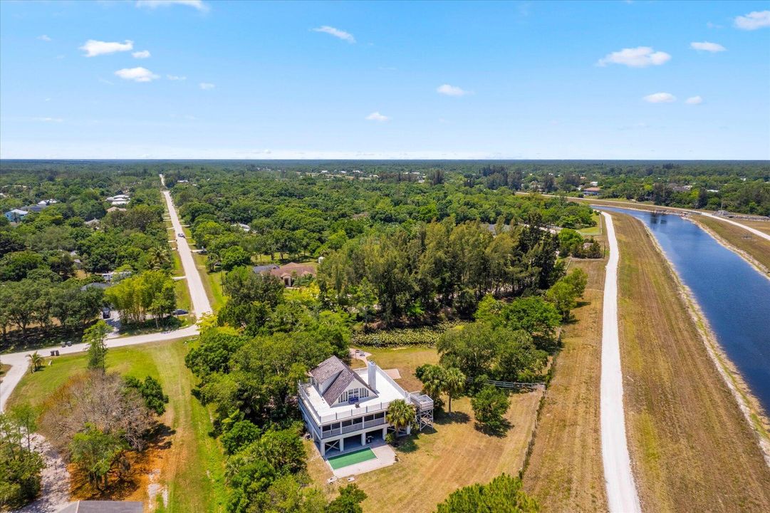 For Sale: $1,350,000 (4 beds, 3 baths, 2632 Square Feet)