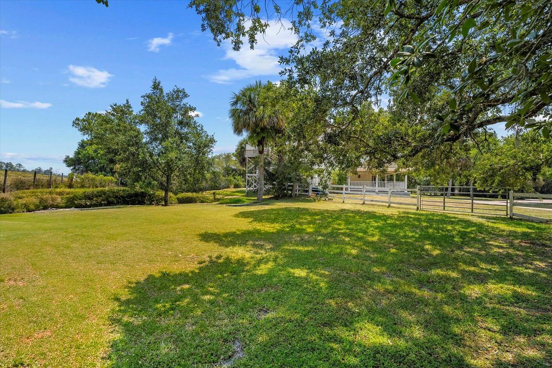 For Sale: $1,350,000 (4 beds, 3 baths, 2632 Square Feet)