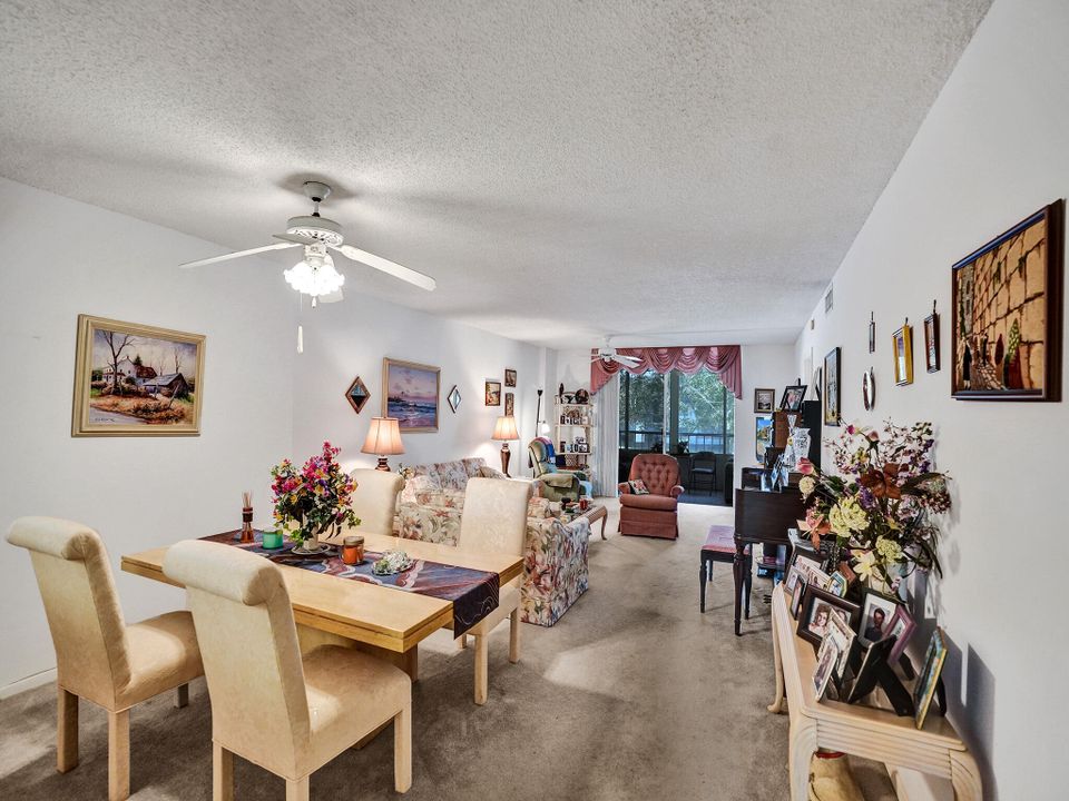 For Sale: $185,000 (2 beds, 2 baths, 1330 Square Feet)
