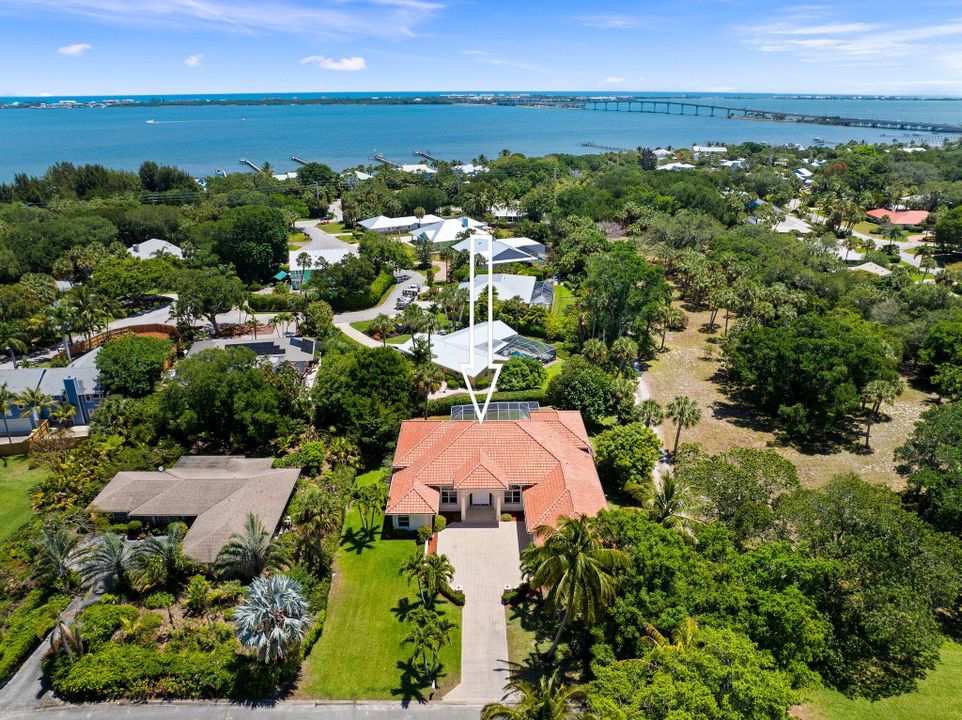 For Sale: $1,500,000 (3 beds, 3 baths, 3006 Square Feet)