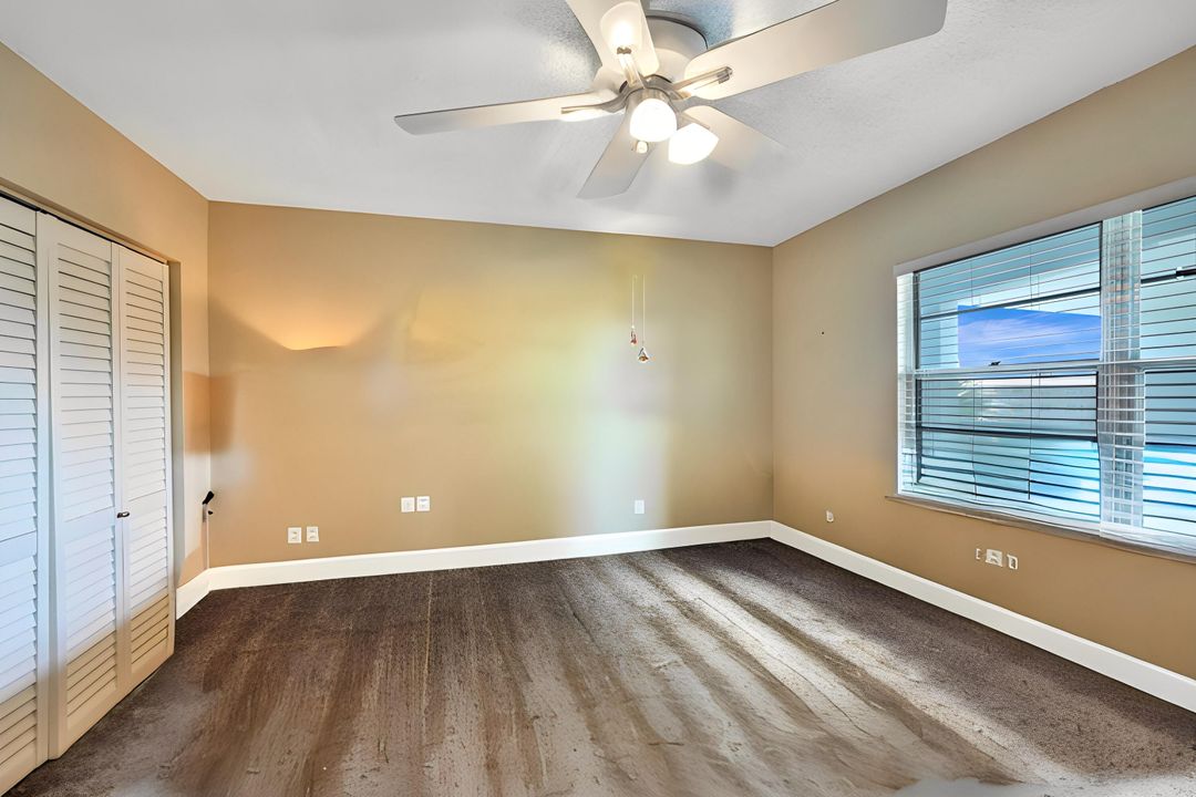 For Sale: $199,900 (2 beds, 2 baths, 1156 Square Feet)