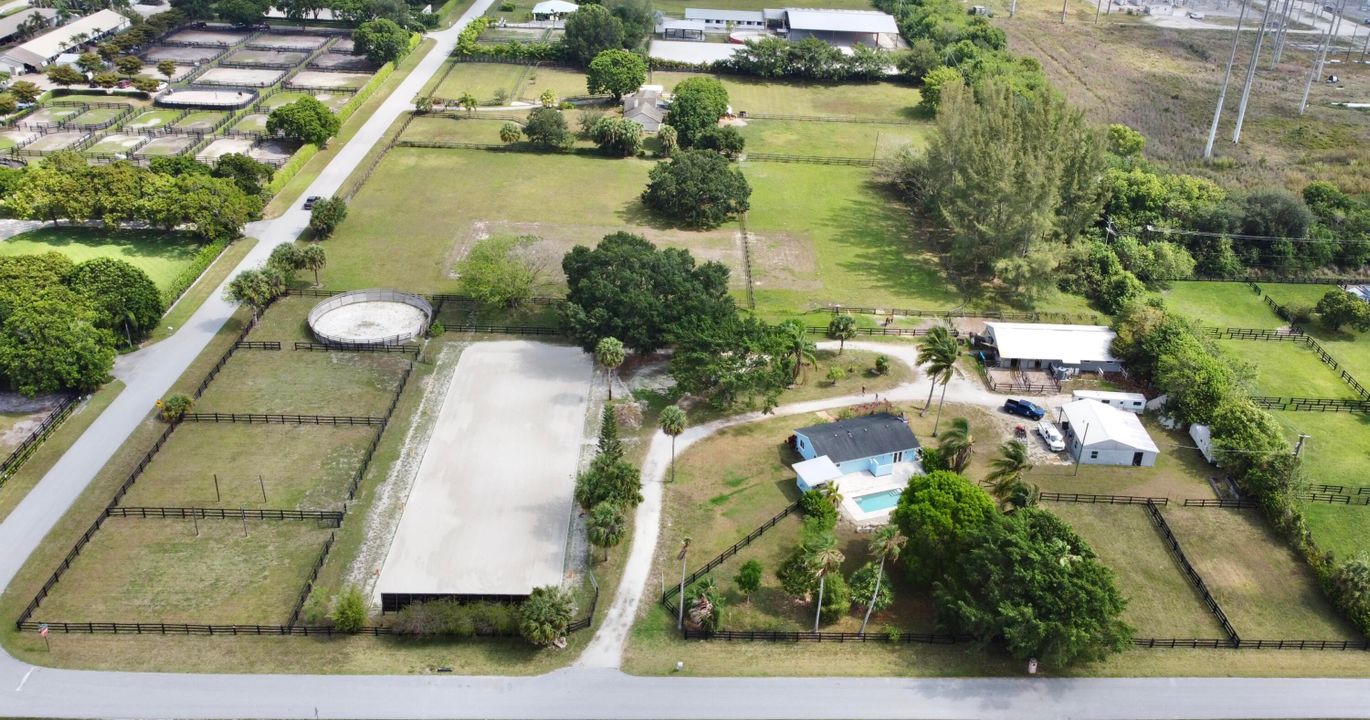 For Sale: $1,550,000 (3 beds, 3 baths, 1651 Square Feet)