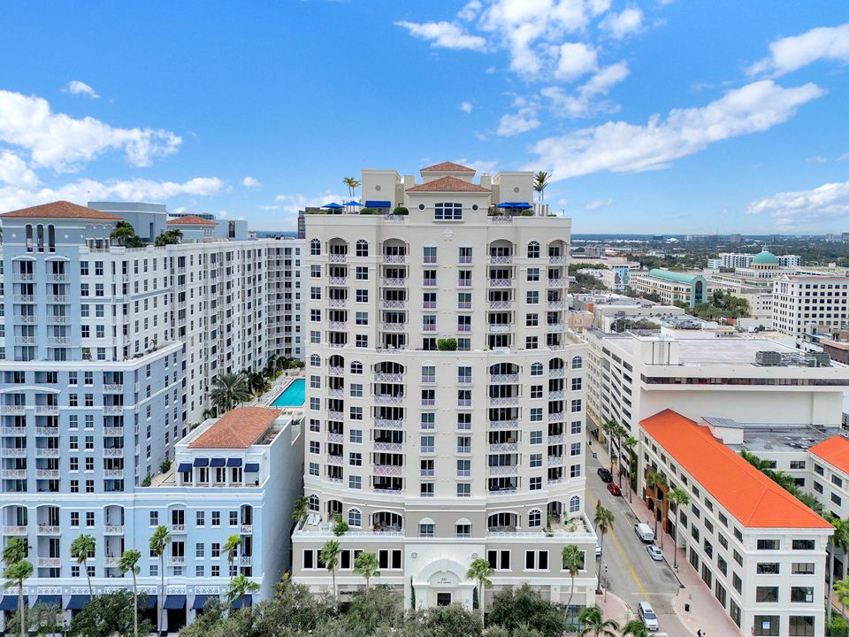 For Sale: $3,250,000 (2 beds, 3 baths, 2434 Square Feet)