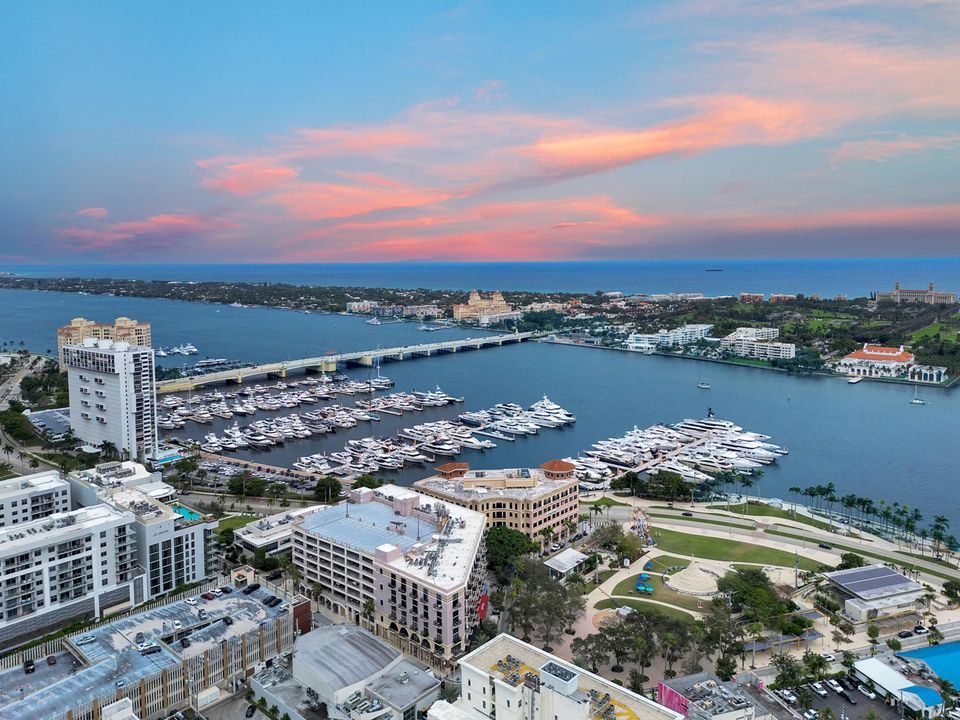 For Sale: $3,250,000 (2 beds, 3 baths, 2434 Square Feet)