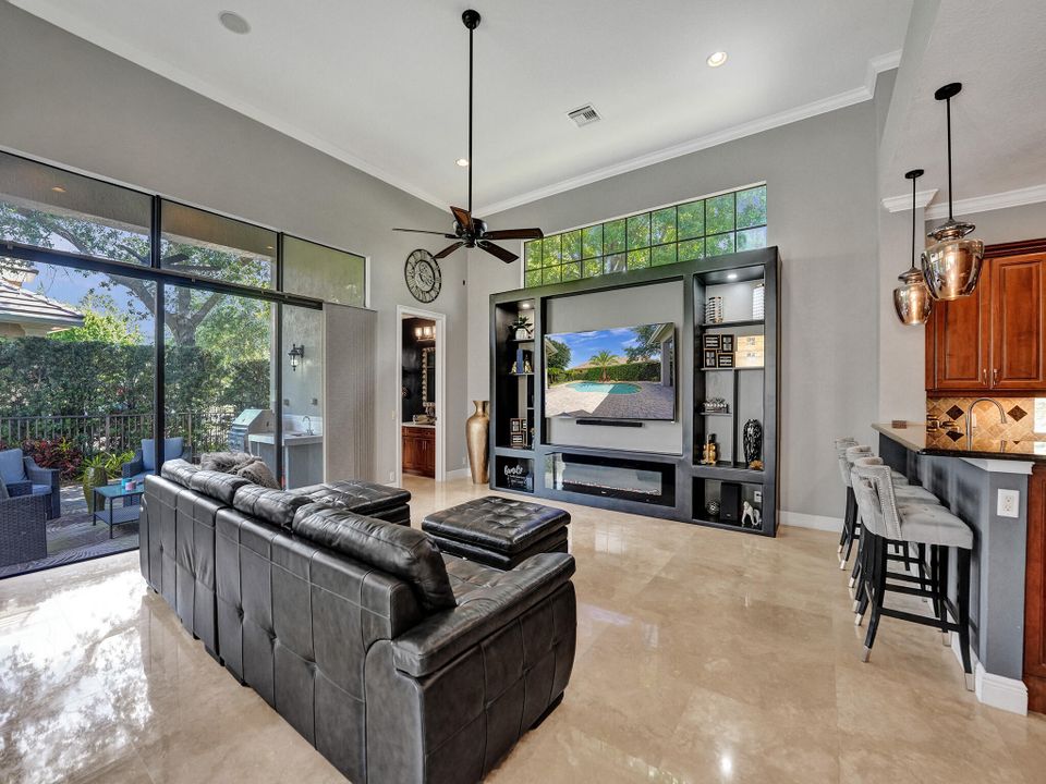 For Sale: $1,575,000 (3 beds, 4 baths, 4497 Square Feet)