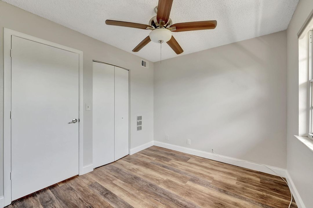 For Rent: $1,750 (2 beds, 2 baths, 886 Square Feet)