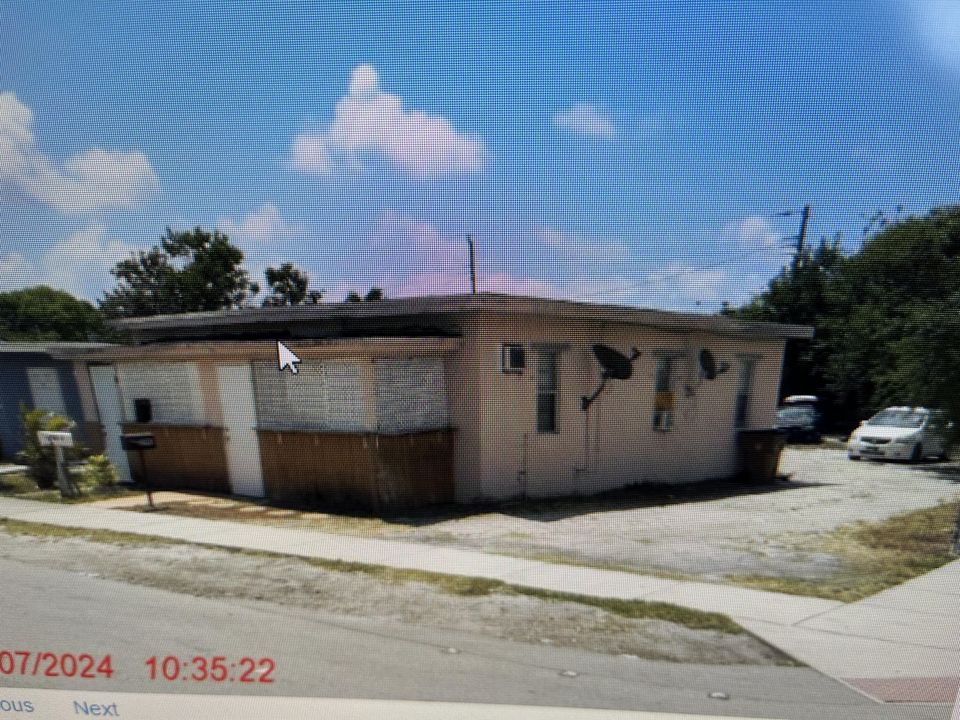 For Sale: $155,500 (0 beds, 0 baths, 952 Square Feet)