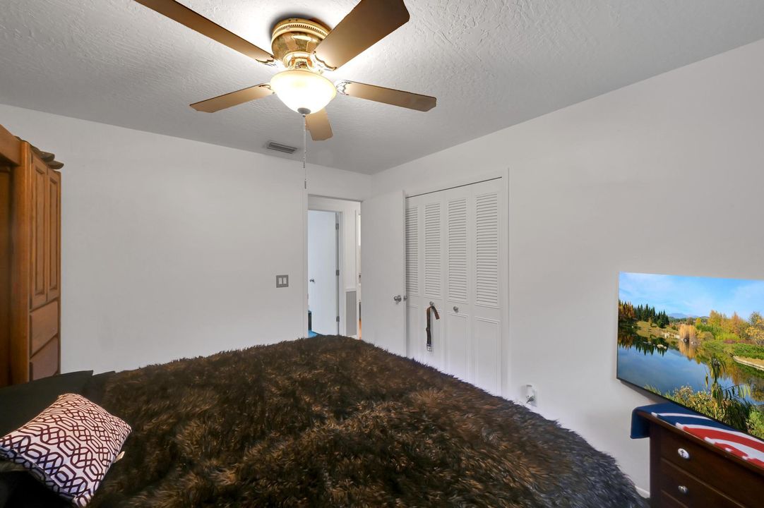 For Sale: $394,500 (3 beds, 2 baths, 1362 Square Feet)