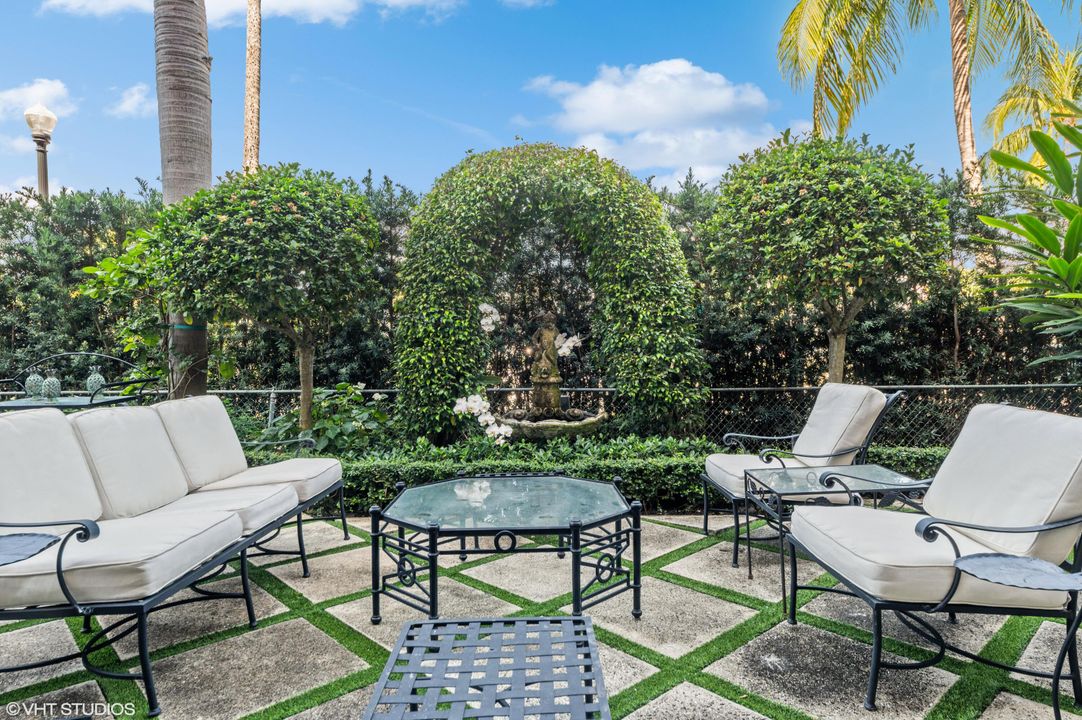 For Sale: $5,000,000 (2 beds, 2 baths, 2077 Square Feet)