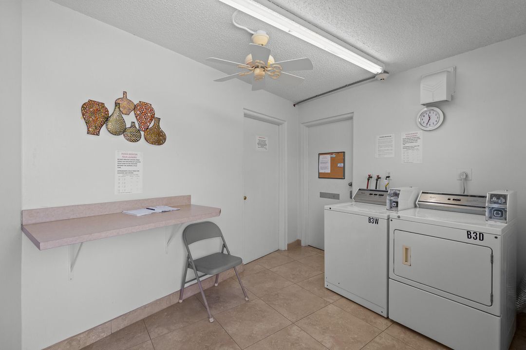 For Sale: $189,000 (2 beds, 2 baths, 1000 Square Feet)