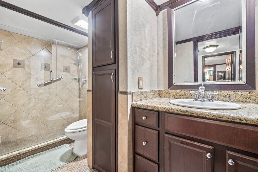 待售: $440,000 (3 贝兹, 2 浴室, 1596 平方英尺)