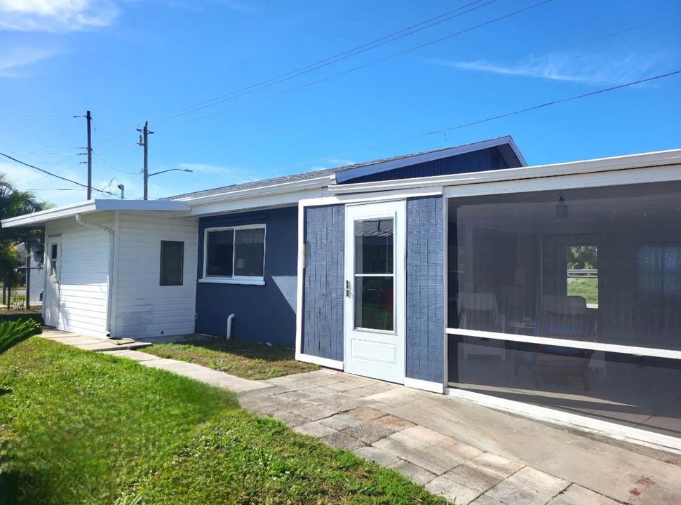 Active With Contract: $207,500 (2 beds, 1 baths, 1125 Square Feet)