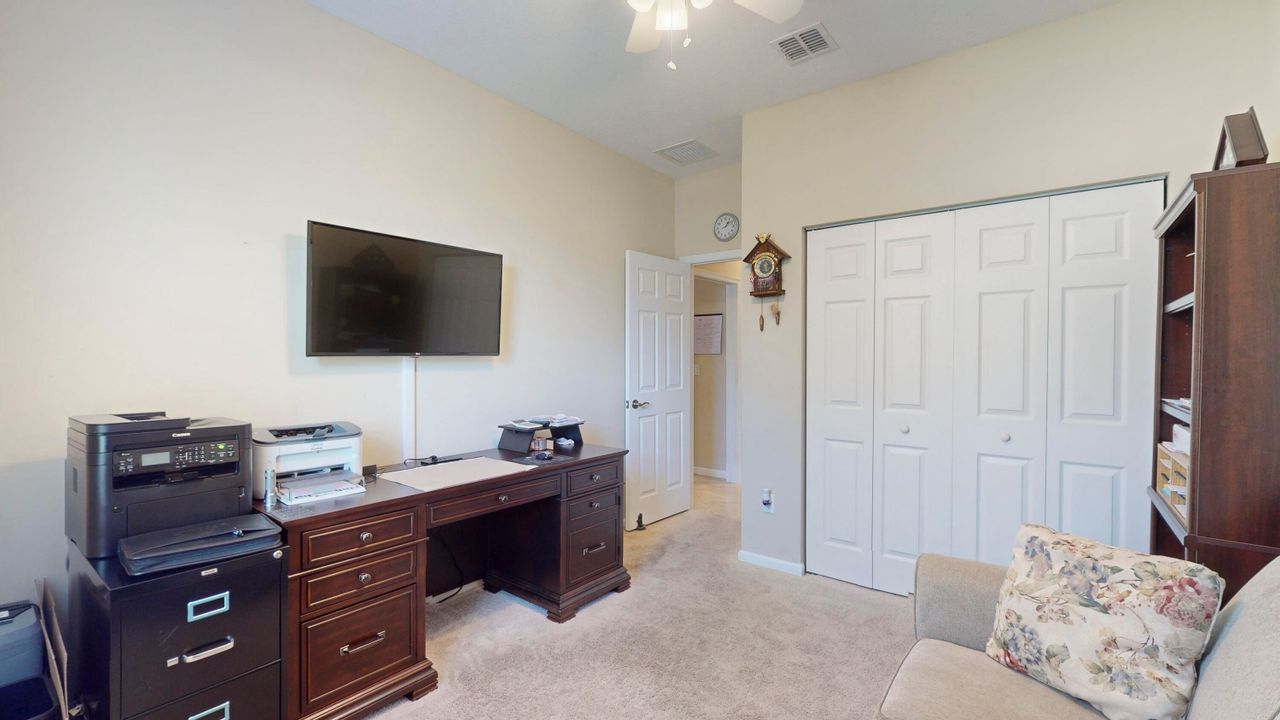 For Sale: $369,000 (2 beds, 2 baths, 1572 Square Feet)