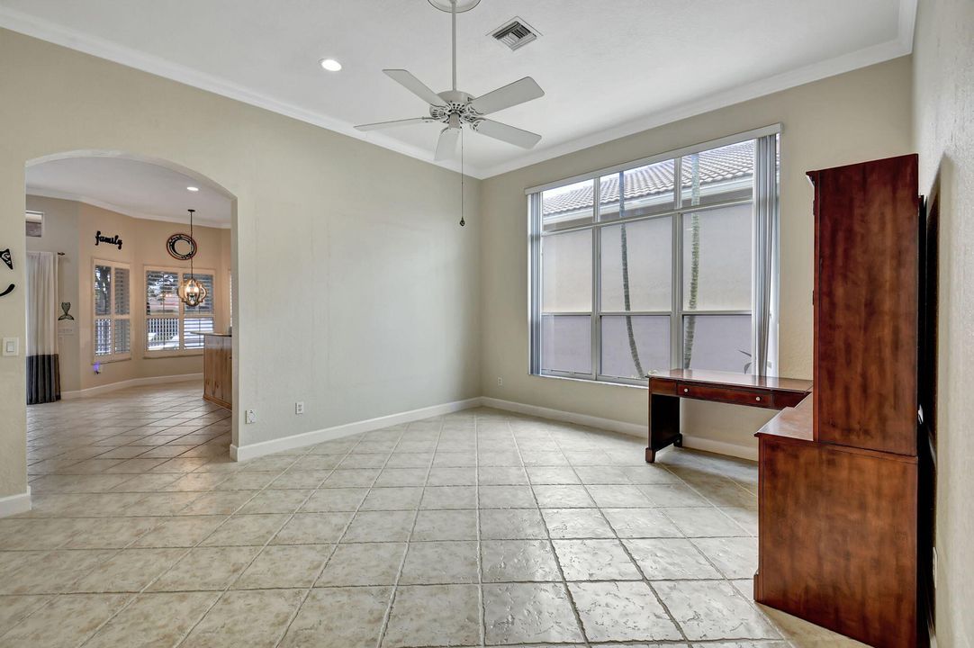 For Sale: $389,000 (3 beds, 2 baths, 2175 Square Feet)