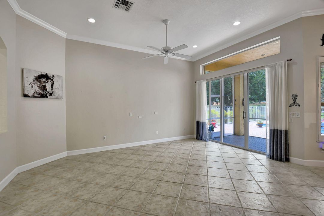 For Sale: $389,000 (3 beds, 2 baths, 2175 Square Feet)