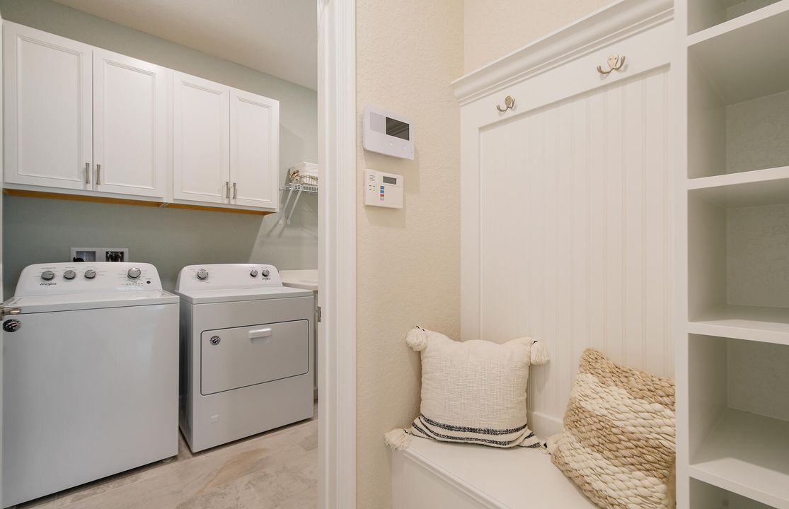 For Sale: $483,140 (3 beds, 2 baths, 1827 Square Feet)