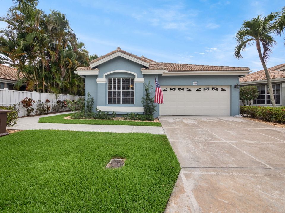 For Sale: $438,750 (3 beds, 2 baths, 1551 Square Feet)