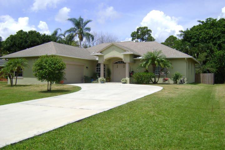 Active With Contract: $385,000 (3 beds, 2 baths, 1940 Square Feet)