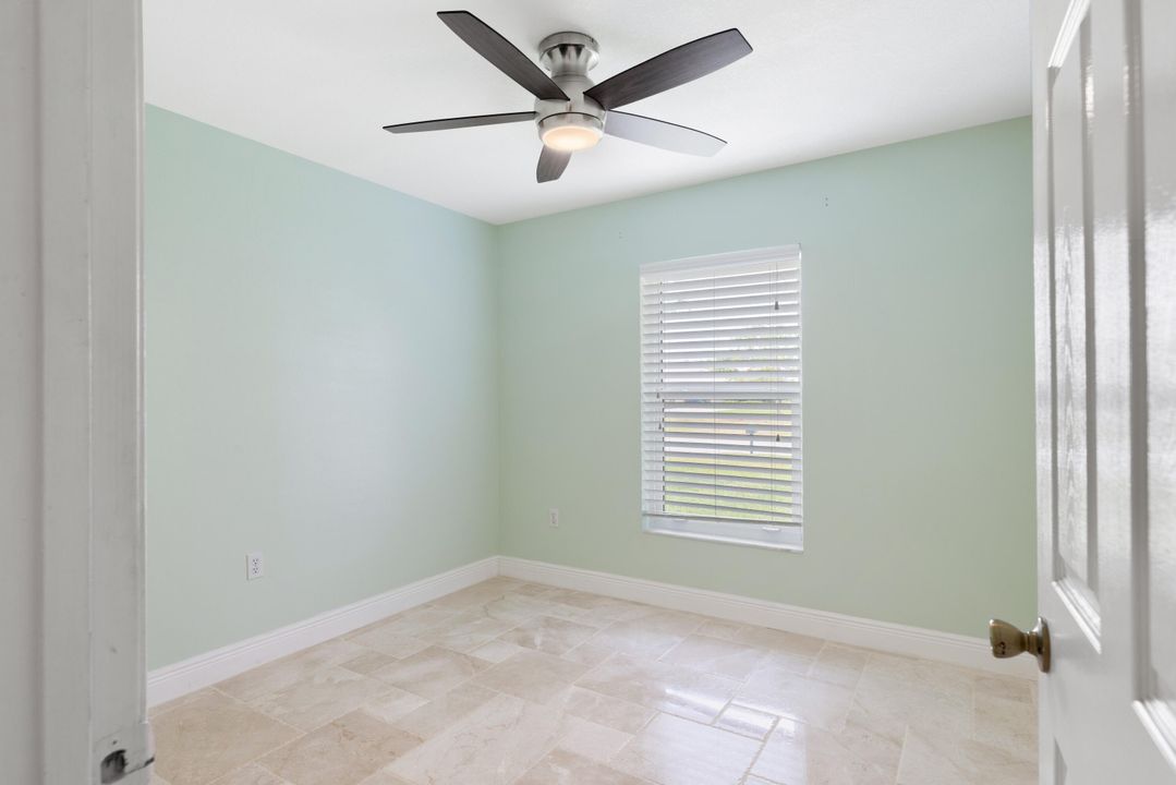 Active With Contract: $429,900 (4 beds, 2 baths, 1935 Square Feet)