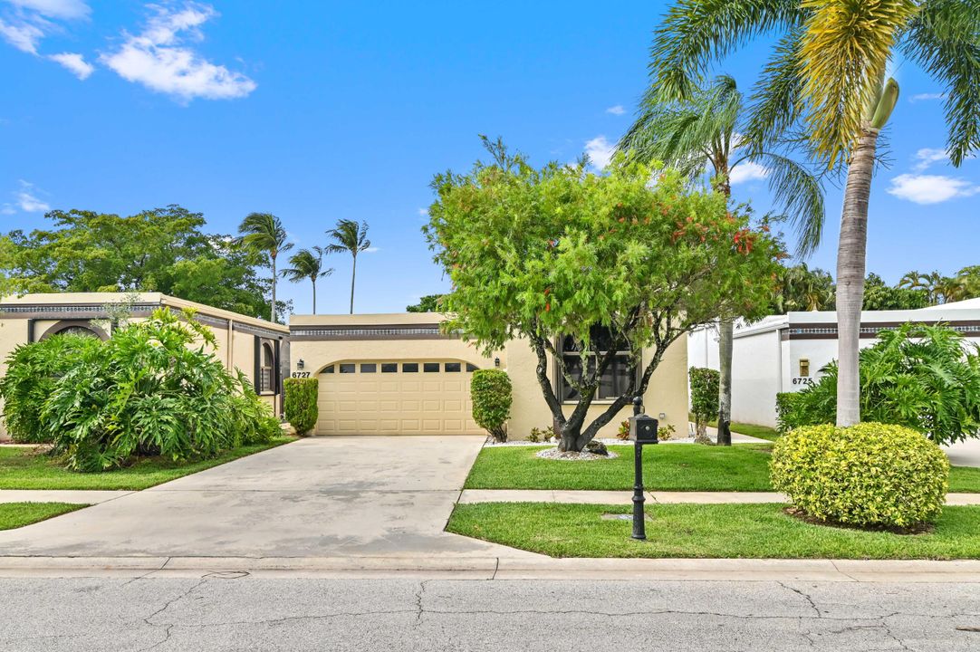 For Sale: $574,900 (3 beds, 2 baths, 2338 Square Feet)