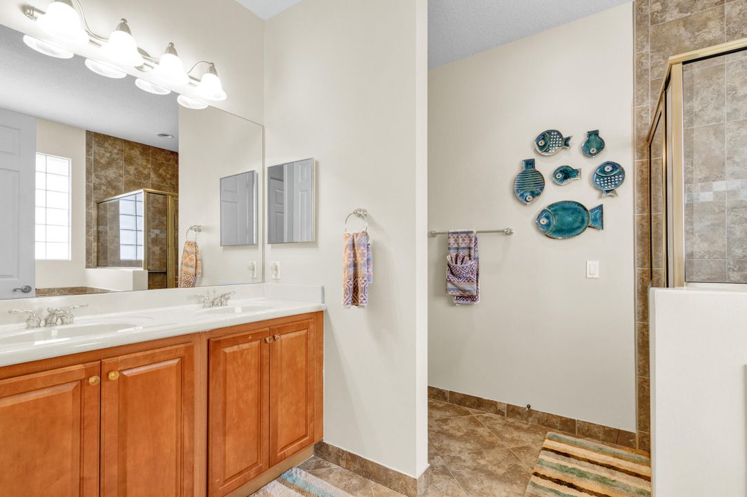 For Sale: $412,000 (2 beds, 2 baths, 1578 Square Feet)