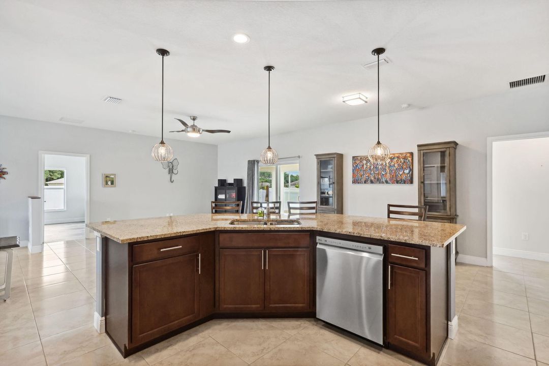 Active With Contract: $545,000 (4 beds, 3 baths, 2389 Square Feet)