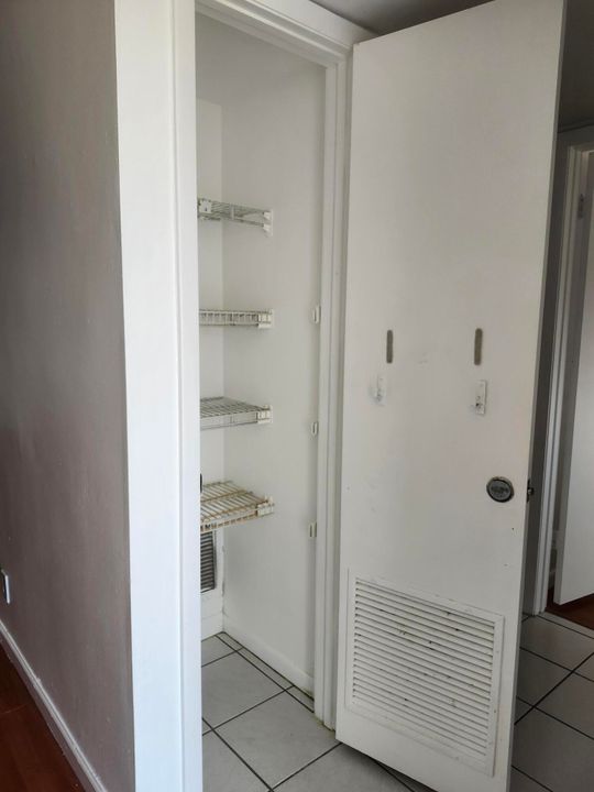 En Venta: $135,000 (2 camas, 2 baños, 982 Pies cuadrados)