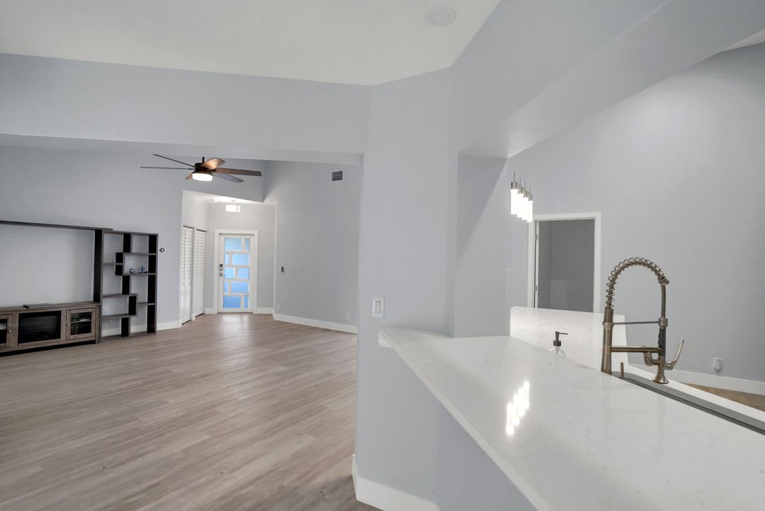 Active With Contract: $529,000 (3 beds, 2 baths, 1540 Square Feet)