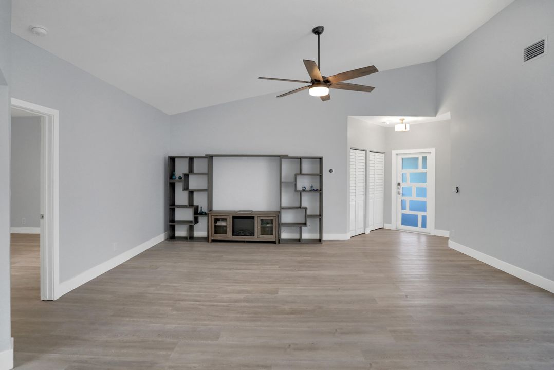 Active With Contract: $529,000 (3 beds, 2 baths, 1540 Square Feet)