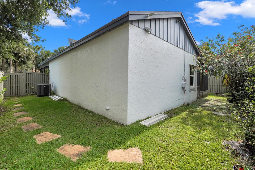 Active With Contract: $529,000 (3 beds, 2 baths, 1540 Square Feet)