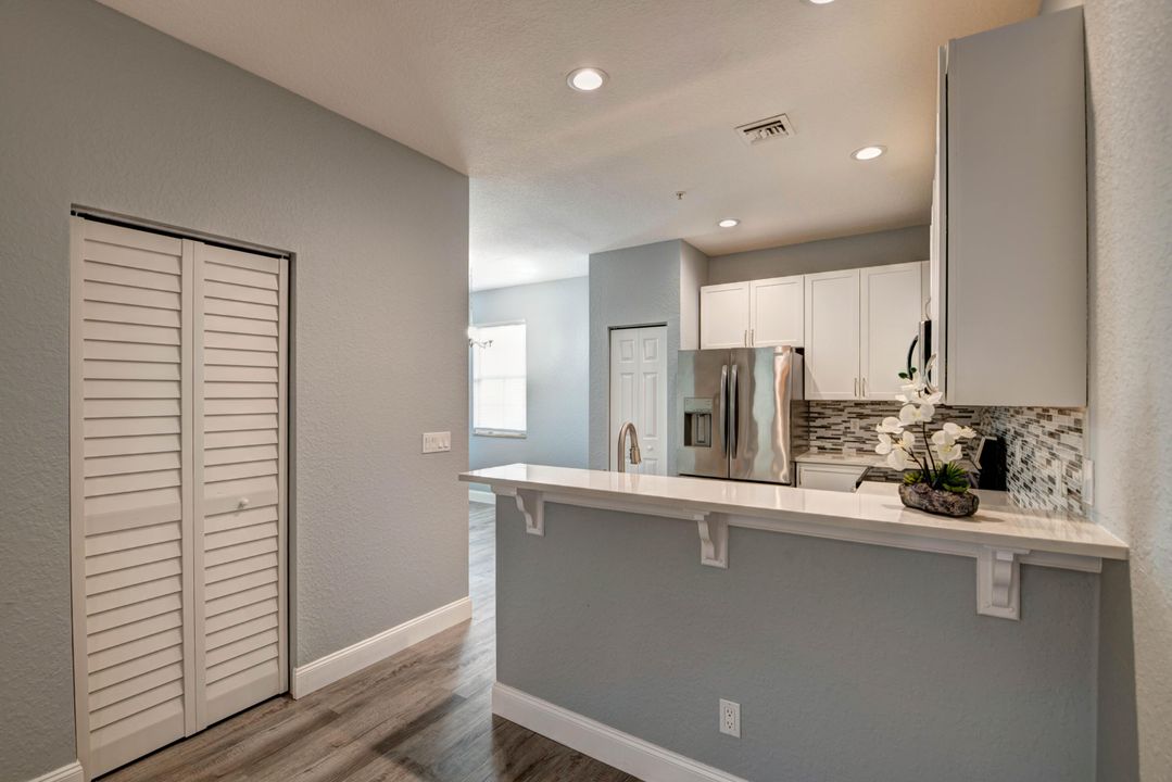 For Sale: $465,000 (2 beds, 2 baths, 1542 Square Feet)