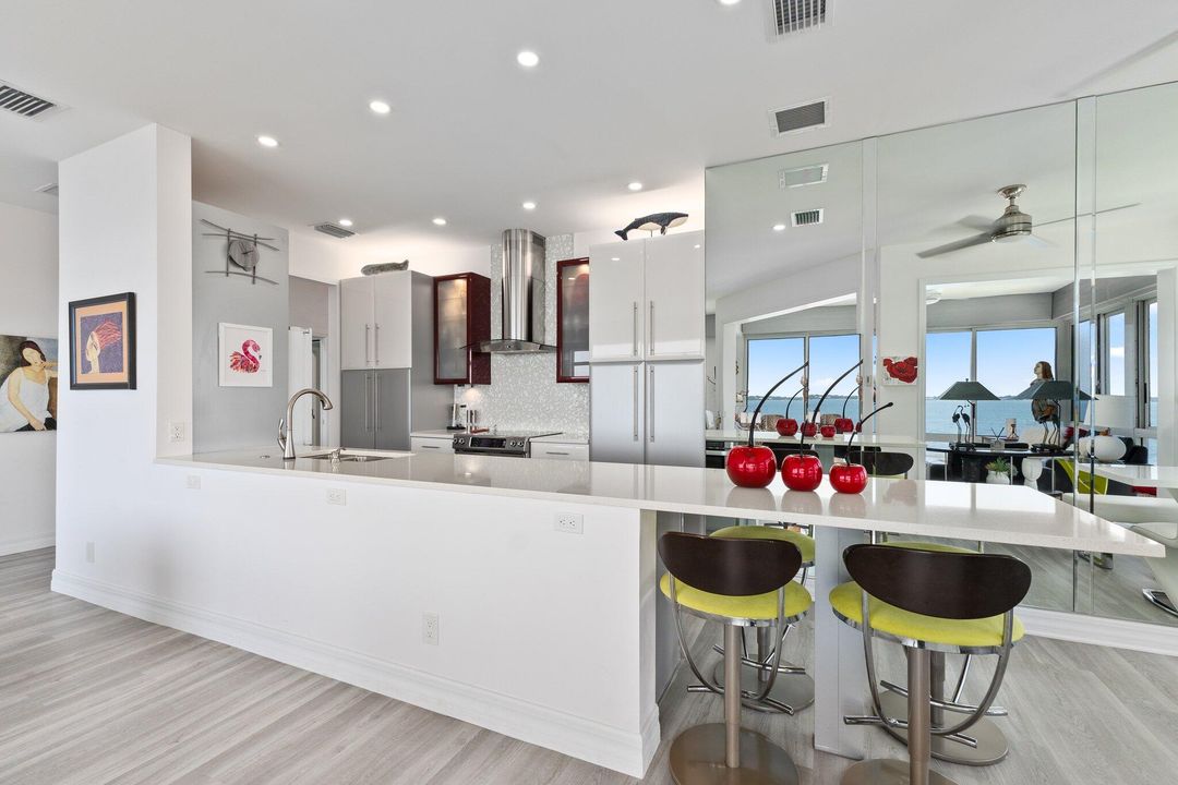 For Sale: $629,888 (2 beds, 2 baths, 1435 Square Feet)