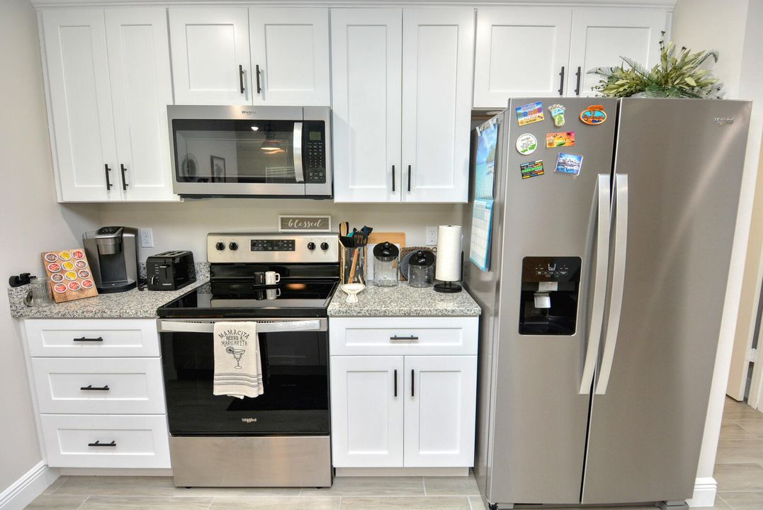 For Sale: $449,900 (3 beds, 2 baths, 1255 Square Feet)