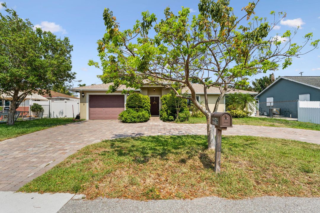 Active With Contract: $499,999 (3 beds, 2 baths, 1409 Square Feet)