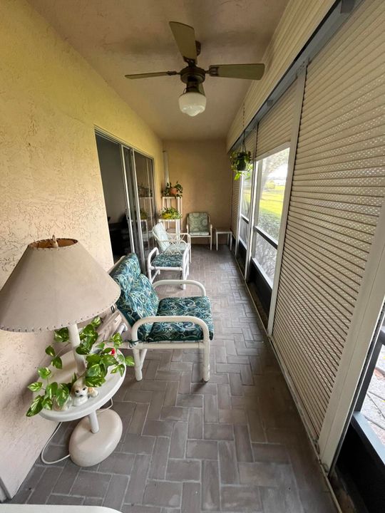 For Sale: $192,500 (2 beds, 2 baths, 1070 Square Feet)