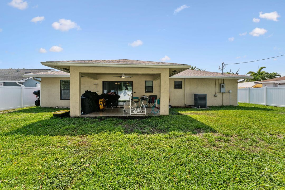 Active With Contract: $499,999 (3 beds, 2 baths, 1409 Square Feet)