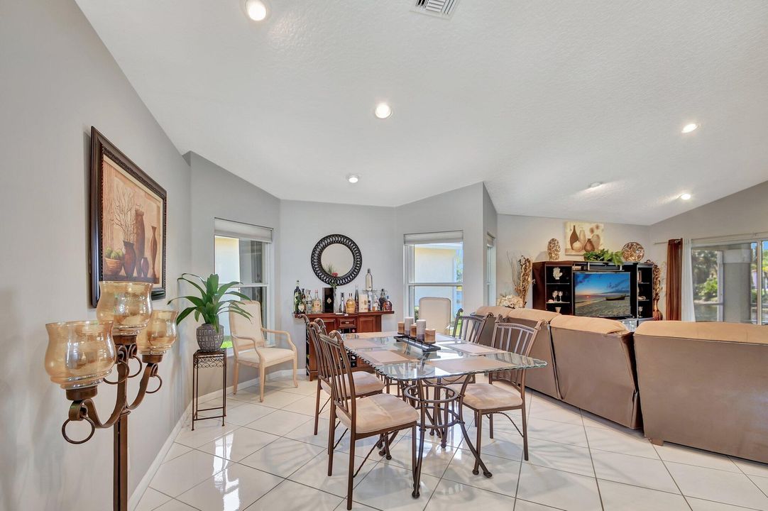 Active With Contract: $450,000 (3 beds, 2 baths, 1874 Square Feet)